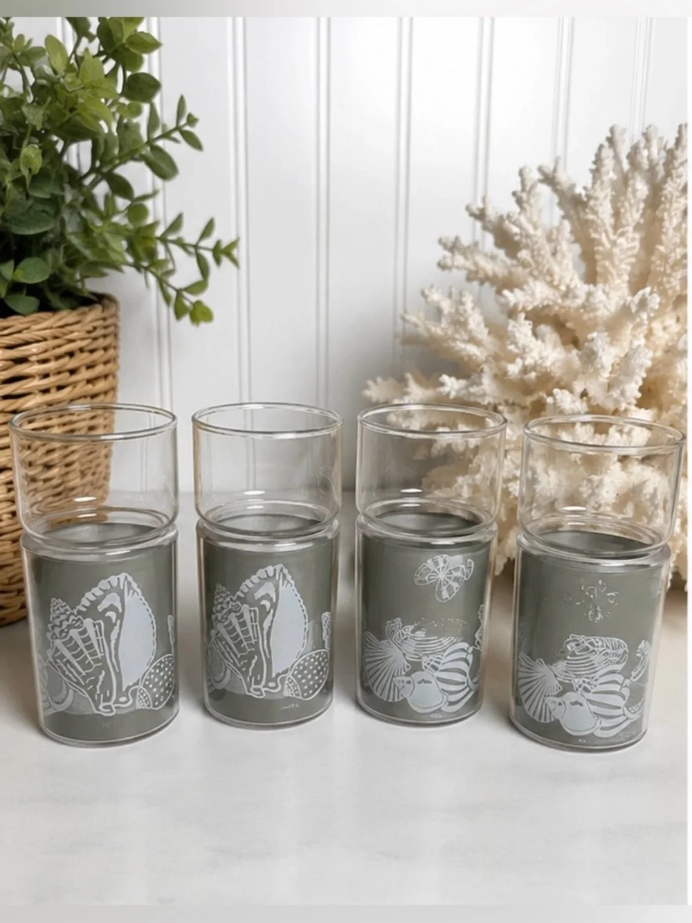 Vintage Kraftware Seashell Tumblers Set of 4 Gray Coastal Nautical MCM Barware